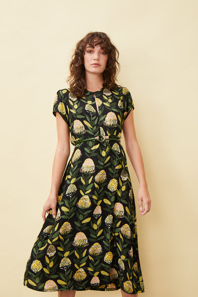 Pin Protea Janis Keyhole Dress