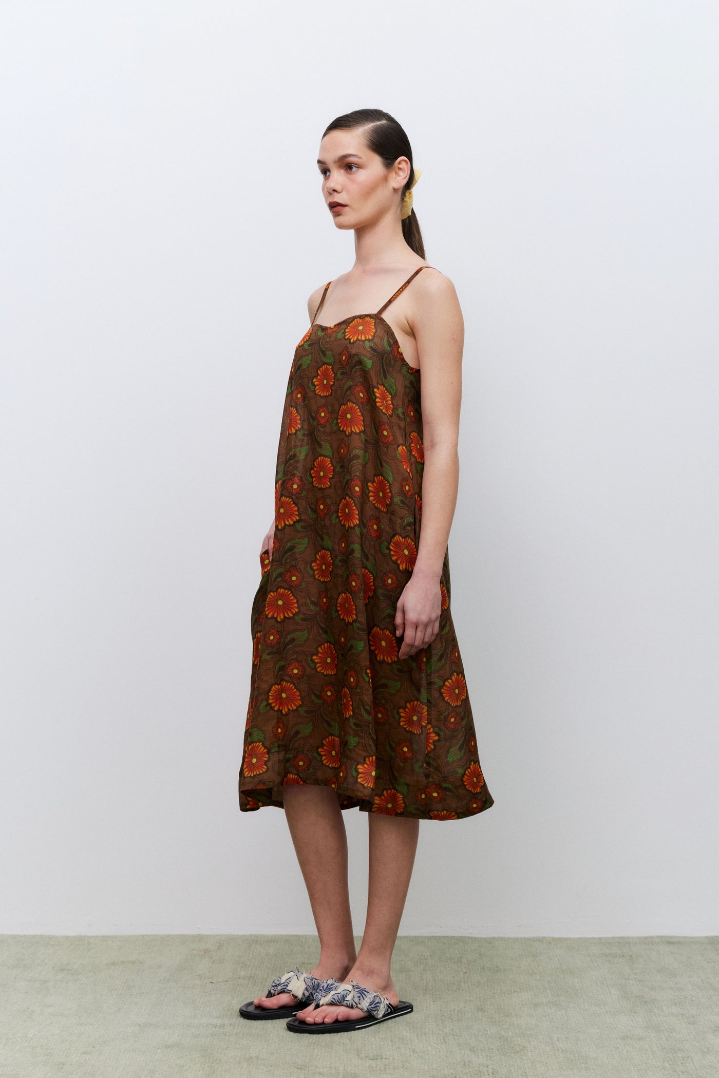 1975 Dress
