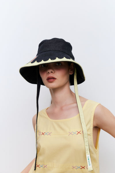 Fishing Hat with ties