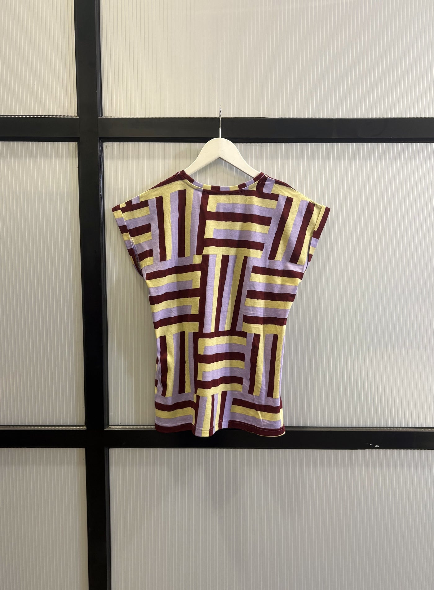 Wobble Tee