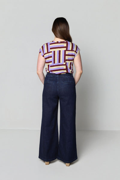 Wobble Tee