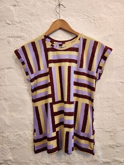 Wobble Tee