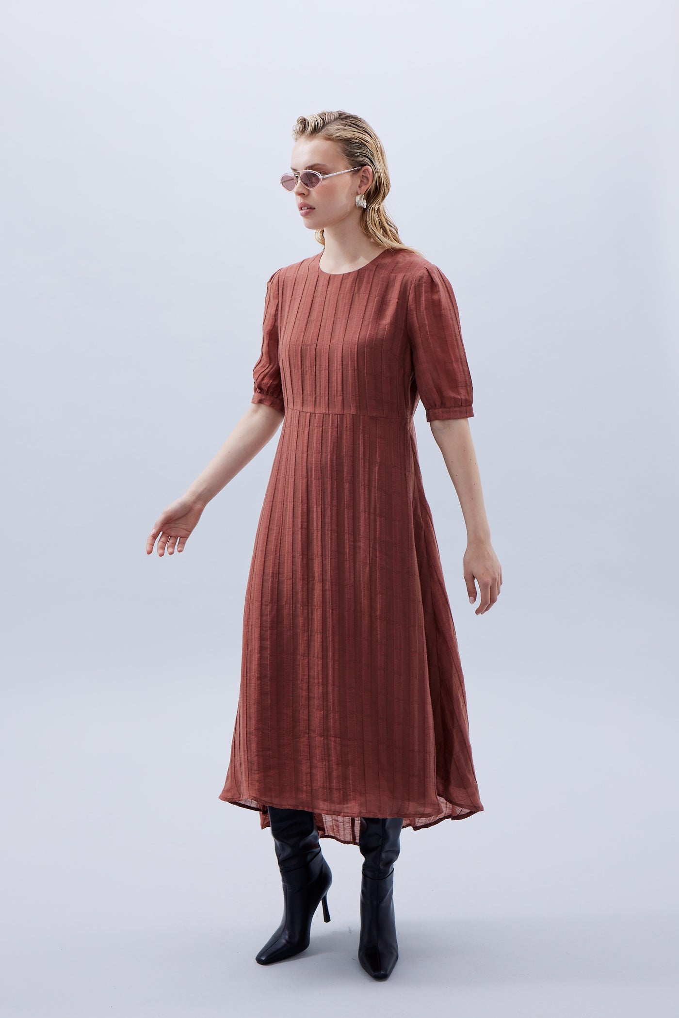 Janis Linen Dress